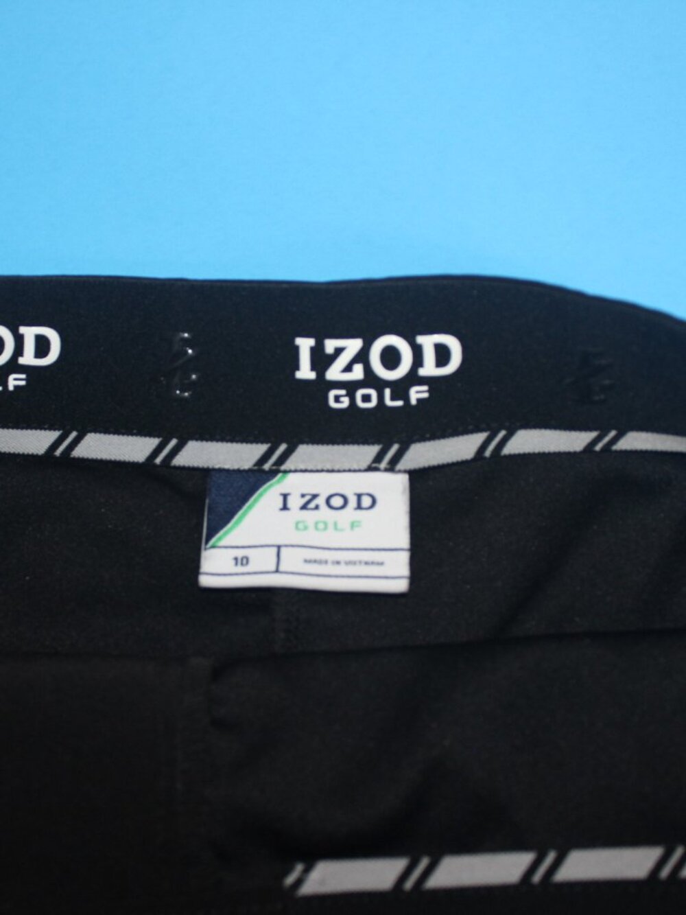 IZOD Womens  golf skort SZ. 10 BLK - Picture 2 of 3
